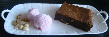 brownie de avellanas, almendras y nueces