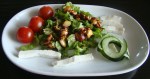 ENSALADA DE LECHUGA, TOMATES, QUESO, PEPINO Y NUECES