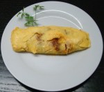 TORTILLA FRANCESA CON CHORIZO PERRO