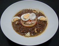 lentejas-con-ajos-cebolla-y-tomate