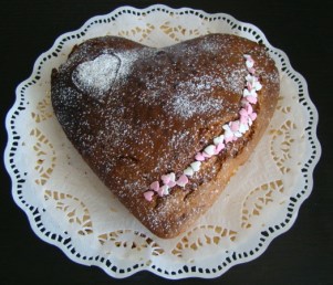 bizcocho-de-platanos-y-fresas