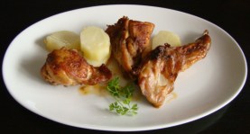 conejo-con-pimenton-y-papas