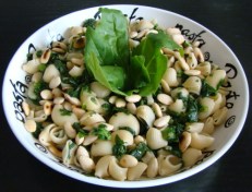 MACARRONES CON ESPINACAS