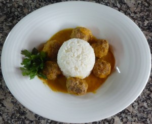 ALBONDIGAS TRES CARNES.jpg