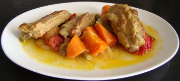 COSTILLAS DE COCHINO EN SALSA 3 jpg