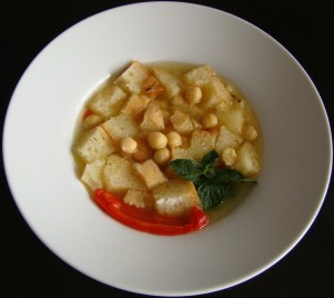SOPA DE PAN
