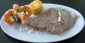 ATÚN PATUDO CON COLA DE GAMBON.jpg