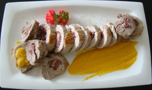 SOLOMILLO RELLENO CON SALSA