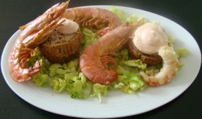 MAGDALENAS SALADAS CON GAMBONES