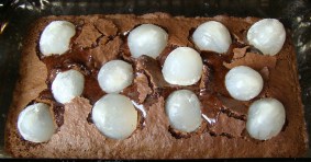 BROWNIE CON LICHI