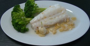 BACALAO GUISADO CON BROCOLI1.jpg