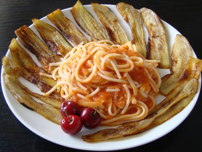 ESPAGUETIS SALSA DE TOMATE.jpg