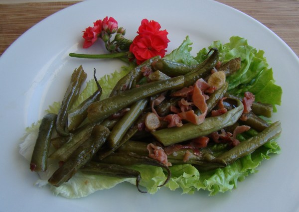 HABICHUELAS CON JAMÓN SERRANO1