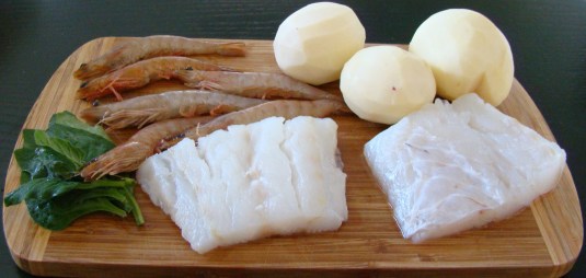 POTAJE CON BACALAO Y LANGOSTINOS