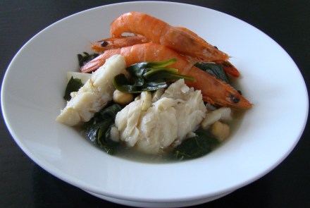 POTAJE CON BACALAO Y LANGOSTINOS2