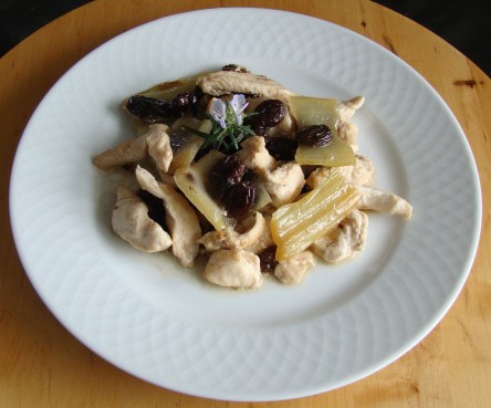 PECHUGA CON TRONCOS DE ACELGAS.jpg