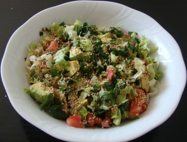 ENSALADA DE ESPINACAS CON SÉSAMO