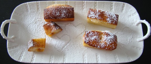 BIZCOCHO DE NISPEROS 1