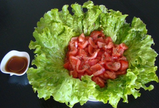 ENSALADA DE TOMATE