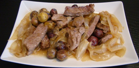 ENTRECOT CON SALSA DE CEBOLLA